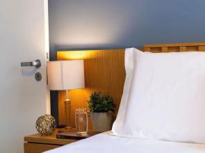 Apt piscina e AC com academia e vaga