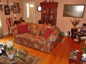 Frog Hollow Bed and Breakfast