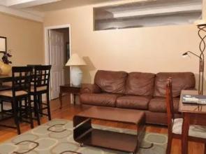 Midtown East Apartments by Globe Quarters