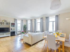 Griboedov Loft Apartments M9