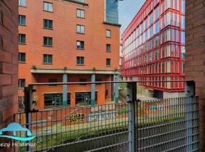 2 Bed Flat - Sleeps 6 - Parking - Wifi