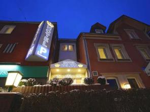 Celina Hotel