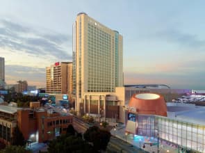 Omni Atlanta Hotel at Centennial Park