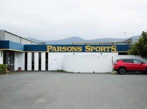 Two Bedroom Gem, Short Drive to MONA