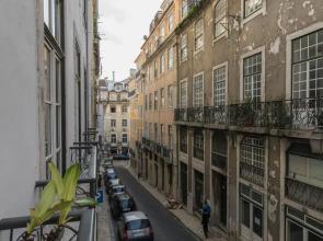 Lovelystay - 3 Bedroom Downtown Wonderwall