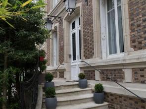 Chambres d'Hôtes - La Villa De La Paix