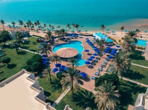 BM Beach Resort