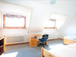 PRIVATE APARTMENT SCHÖNBERGSTRAßE