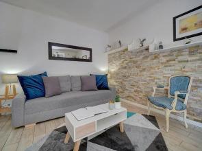 Le Alex - 800m des plages - extérieur - Verrière Côte d'Azur