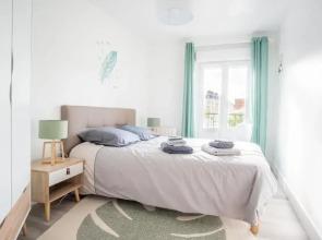 Danton Renaissance - F2 Renove - Tout Equipe