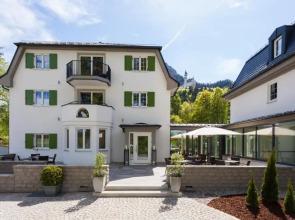 Villa Ludwig Suite Hotel & Chalet