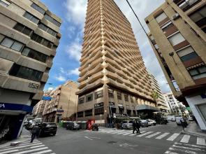 Riscal 6 by United Renters