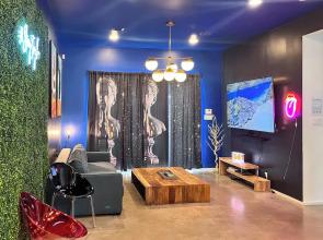 Massive Compound 20 Beds-6 min walk