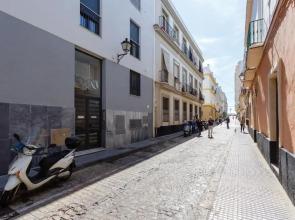 Apartamento Puerta San FELIX free parking by Cadiz4Rentals