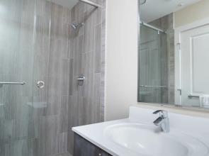 Sunny Downtown Crossing Suites by Sonder