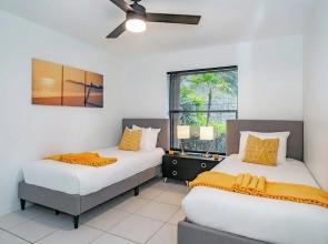 FoxStays Private Resort