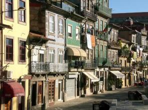 Apartment With one Bedroom in Porto, With Furnished Terrace and Wifi -