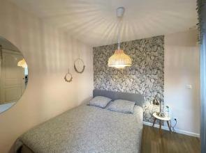 Appartement LEON, port & halles départ Ferry, proche plages