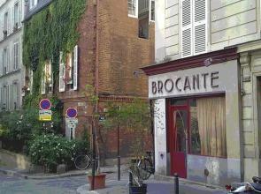 Constance - Paris Montmartre