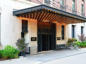 The Chicago Hotel Collection Ambassador Gold Coast