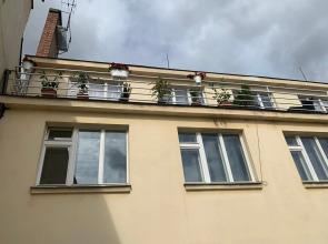 Apartment Anenská by Charles Bridge