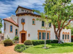 Villa Blanca - 4bd-3ba - Private Pool - Parking