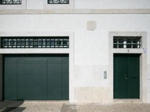 Alfama Deluxe Duplex 53 by Lisbonne Collection