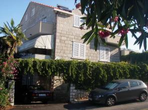 Apartment With one Bedroom in Dubrovnik, With Wonderful sea View, Furnished Terrace and Wifi - 300 m From the Beach