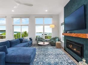 Stonegrove Residence