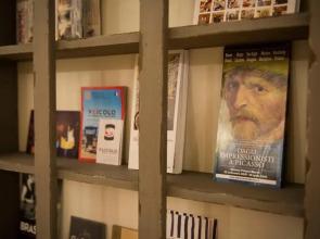 So & Leo Guest House