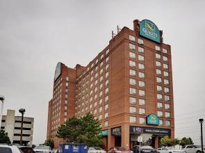 Embassy Suites by Hilton Toronto Airport