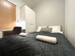 Tammer Apartments - City Suite 3 - Great Location, Public swimming pool and saunas, Public gym and restaurant