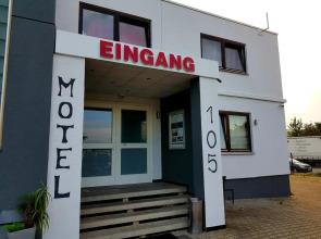 Motel 105
