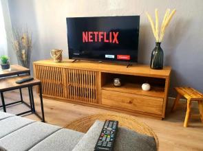 Charming T2 Equipped 1min Walk To Beaches