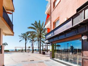 Rentandhomes fuengirola beach apartment
