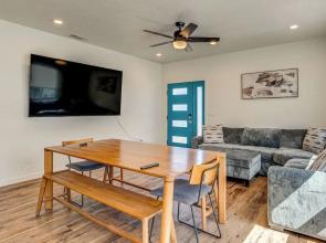 2 Mi to Dtwn: Home w/ Private Pool in Sacramento