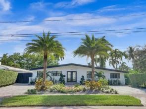 Pool House 3 Bedroom Home Victoria Park