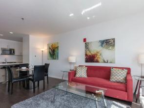 Watermark Kendall East by Bluebird Suites