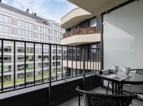 Modern Apartment With Parking by Renters