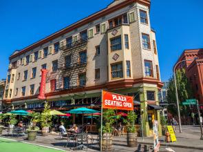 McMenamins Crystal Hotel