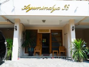 RedDoorz near Cipinang Indah Mall
