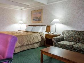 Days Inn by Wyndham Waukegan