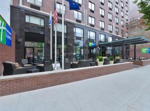 Holiday Inn Express New York - Manhattan West Side by IHG