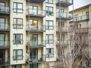 Elegant 2BR Apartment with Balcony and Parking