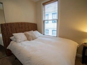 Old Town Suites Operated by Roscoe Village Guesthouse