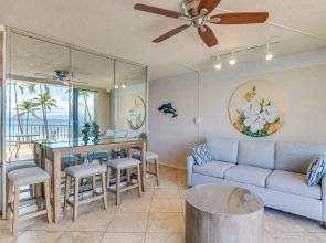 Maui Penthouse Paki Maui #409 1 Bedroom Condo by Redawning