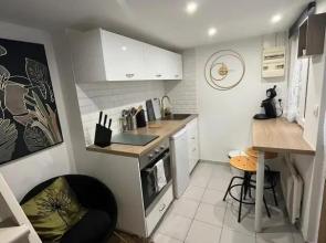 Le Petit Triplex Des Carmelites -Coeur Historique