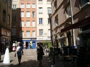 Apartment With one Bedroom in Lyon, With Wifi