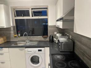 Kuramoh Modern Apartment