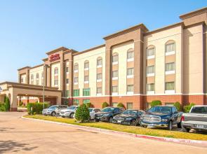Hampton Inn & Suites Waxahachie